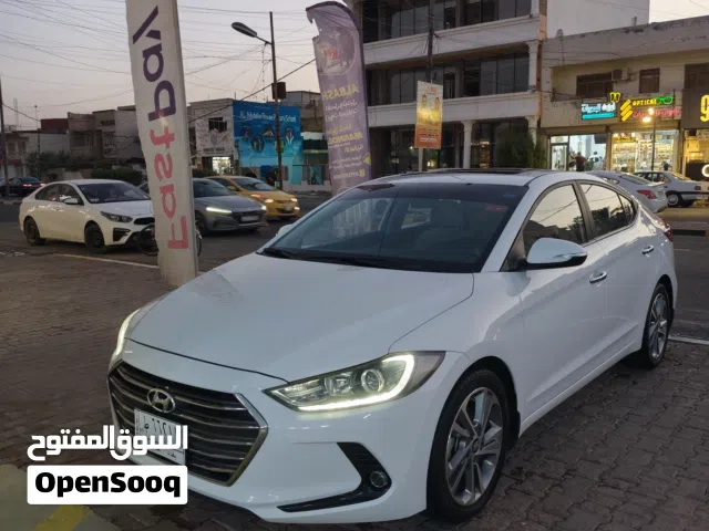 2018, هيونداي, النترا, Standard