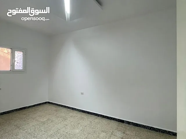 120m2 3 Bedrooms Townhouse for Rent in Tripoli Souq Al-Juma'a
