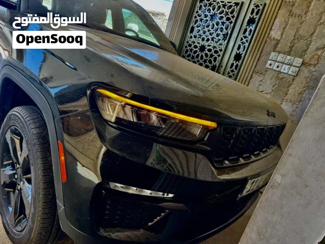 2024 جيب جراند شيروكى L Summit Reserve 4X4