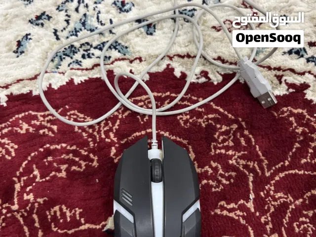 ماوسAOC ابيض واسود مع سلك+RGB