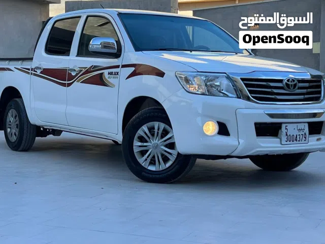 2012 Toyota Hilux GLX