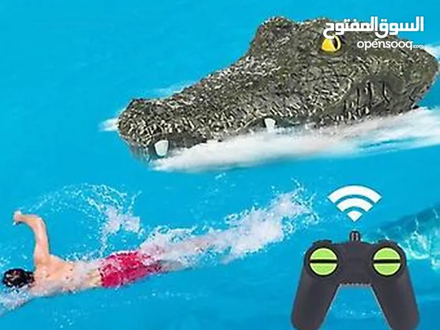 لعبة مقلب تمساح  البحر و التحكم عن بعد بالريموت بكافة الاتجاهات . يعمل على شحن كهربائي فوري التمساح