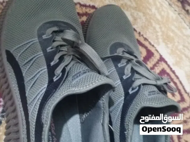 بوت  سكتشر بوبس