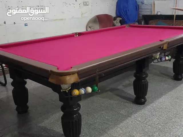 بلياردو 9 قدم رخام نظيف