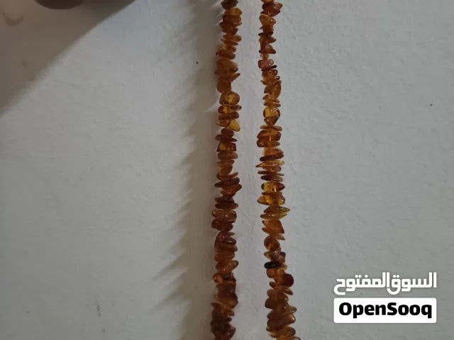 Women's necklace made of natural amber سلسلة كهرمان طبيعي عنبر