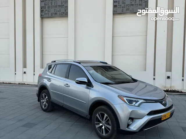 رافور موديل 2018 نظيفة تماما وبحادث جدا بسيط خلفي