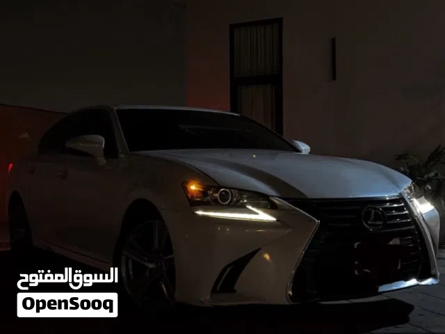 لكزس gs 200t