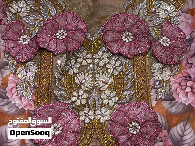 قطع ومخورات حرير