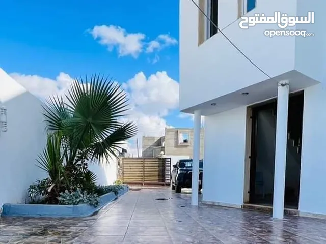 220 m2 4 Bedrooms Villa for Sale in Benghazi Al-Sayeda A'esha