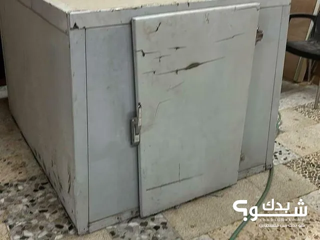ثلاجة سيارة