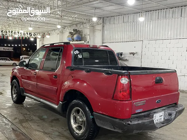 Ford Explorer Standard in Misrata