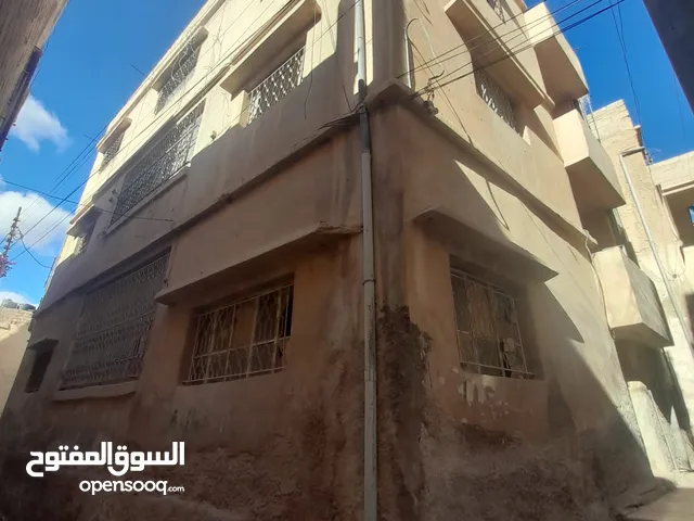 150 m2 3 Bedrooms Townhouse for Sale in Zarqa Iskan Al Batrawi