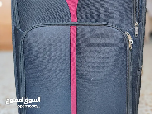 جنطة سفر كبيرة