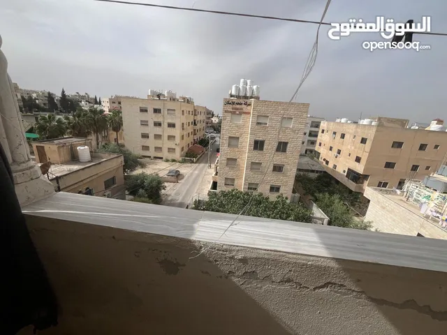 شقة للايجار في اربد بالقرب من دوار صحارى