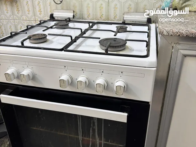 wansa 4 burner with oven in good working condition