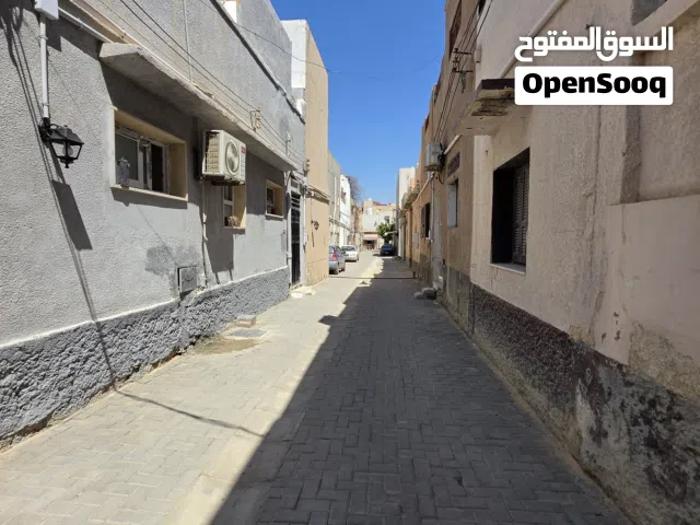 100 m2 2 Bedrooms Townhouse for Sale in Tripoli Fashloum