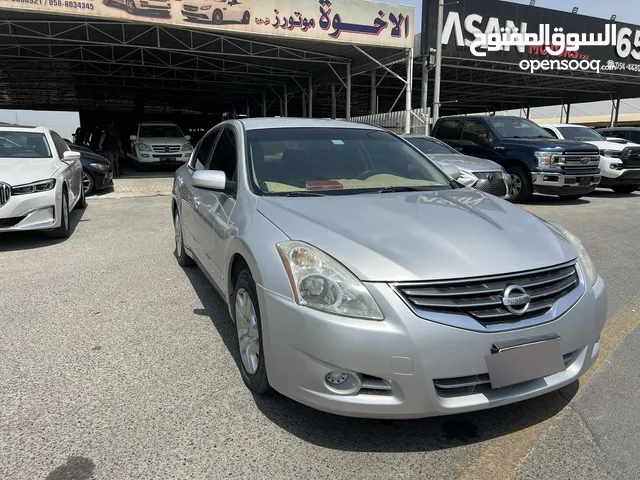 Used Nissan Altima in Ajman