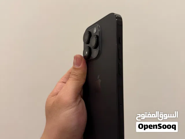 Iphone 14 pro with original box and original cable  I'm first owner  256 GB