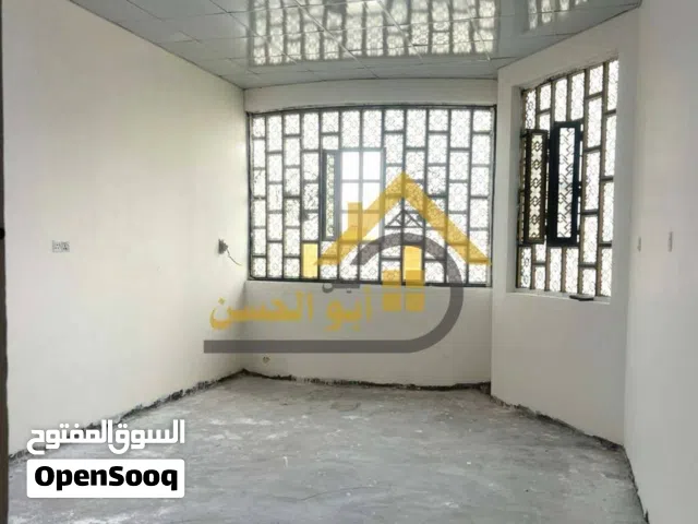 250 m2 More than 6 bedrooms Townhouse for Rent in Basra Muhandiseen