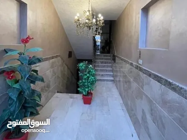 200 m2 3 Bedrooms Apartments for Rent in Amman Tla' Ali