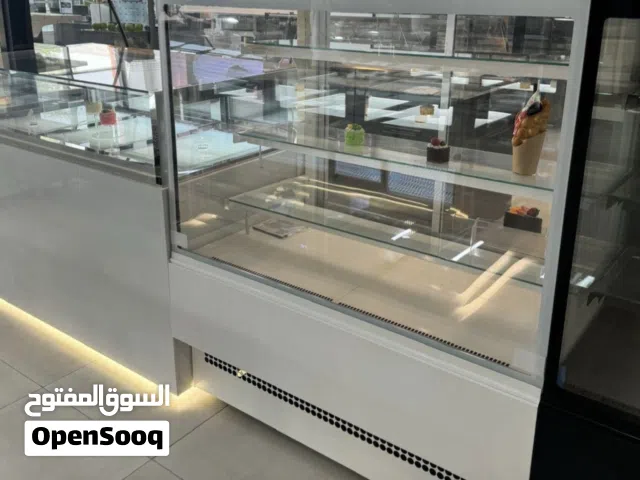 ثلاجة عرض للبيع