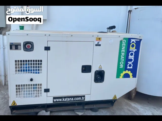 مولد كهرباء ماركة كتانا بالتنك بتاعه 1000لتر شبه جديد للبيع