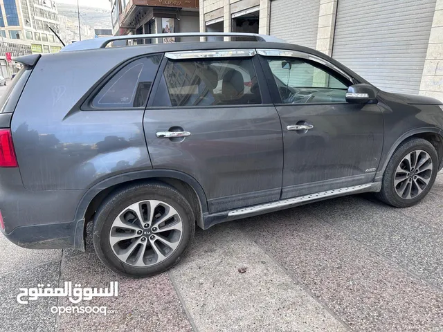 كيا سيرنتو جيب للبيع مع امكانية التقسيط بالشيكات