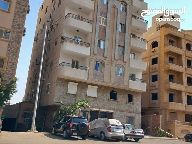 400 m2 3 Bedrooms Apartments for Sale in Cairo Zahraa Al Maadi