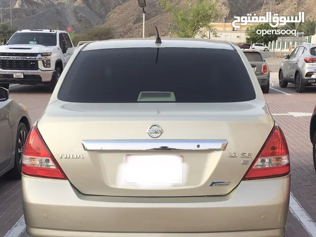 Nissan Tiida 2008