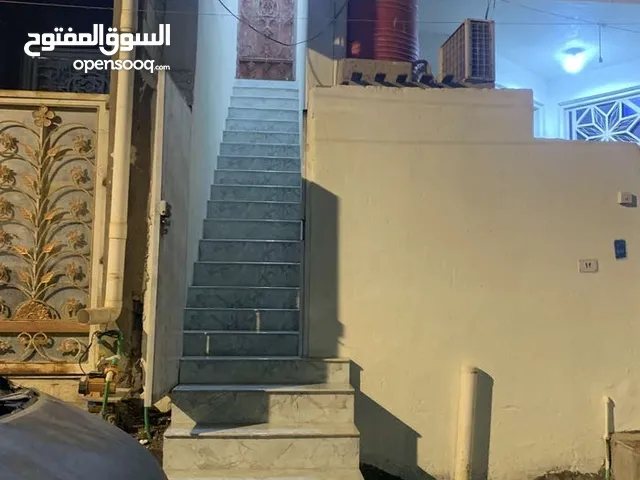 110 m2 3 Bedrooms Apartments for Rent in Basra Hakemeia