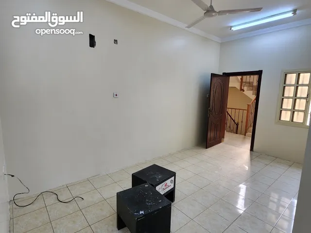 للايجار شقة في مدينة حمد شامل