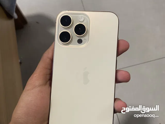 iPhone 16 pro max  256gb 80 count  with box 100%