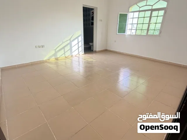 غرفه وحمام للإيجار بالسيب قريب الشاطئ و كل الخدمات  شامل كل الفواتير