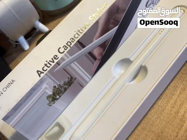 قلم ايبادات ابل يدعم راحه اليد يعمل على جميع اجهزه ابل مع لب اضافي وشحن يدوم حتا 40 ساعه