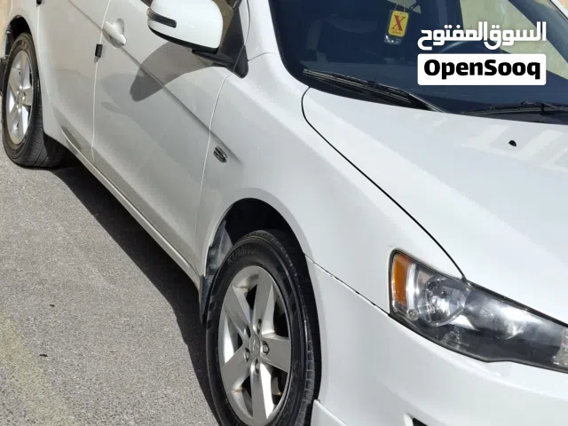 2015 ميتسوبيشي لانسر ES