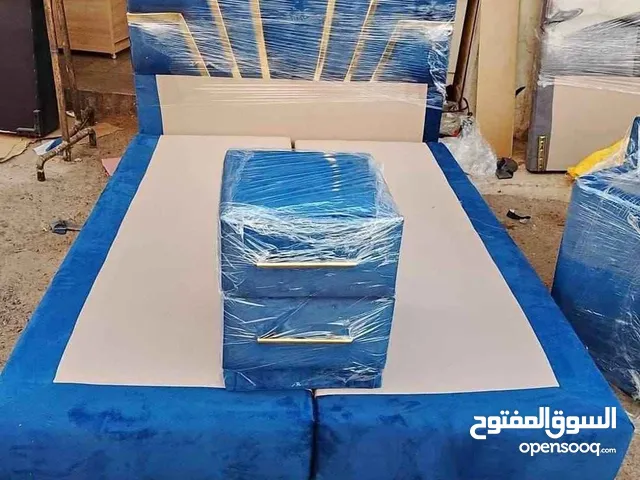 lit tapissier confortable sur mesure