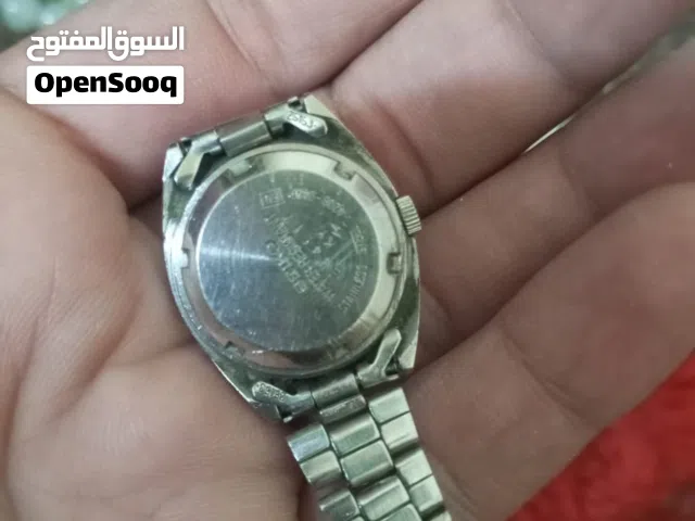 للبيع كوم ساعات "خردة" للتصليح أو للقطع - 4 حبات