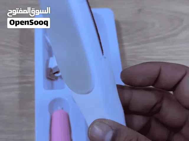 مقشر قدم كهربائي مع رأسين لتنعيم