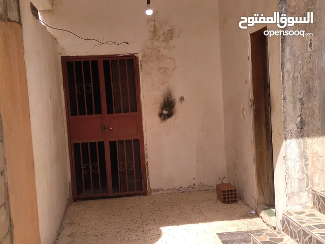 400 m2 3 Bedrooms Townhouse for Sale in Sabha Al-Manshia