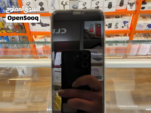 iPhone 11 pro تخزين 64g لون ابيض بطارية 78% وكالة الوكالة الجهاز خالي من الخدوش بسعر الحررررق