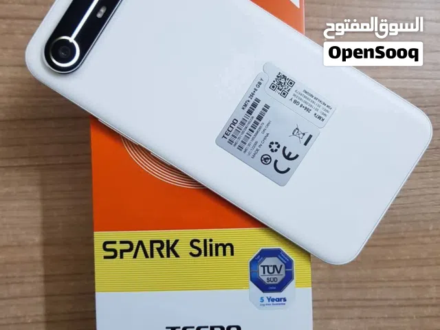 تكنو سبارك سليم مستعمل بحالة ممتازة مع الكرتونة 256 جيجا 16 رام
