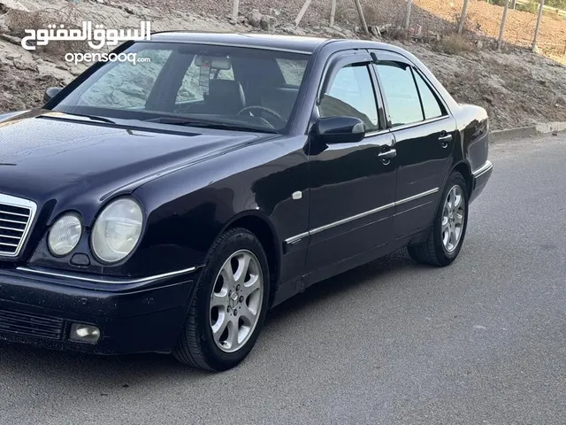مارسيدس بنز ام عيون