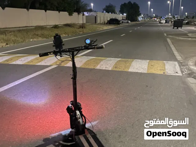 سكوتر نظيف وممتاز