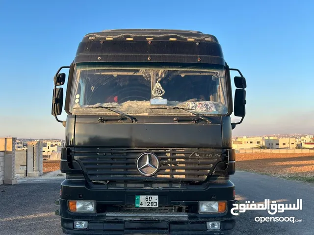 Tipper Mercedes Benz 1999 in Amman