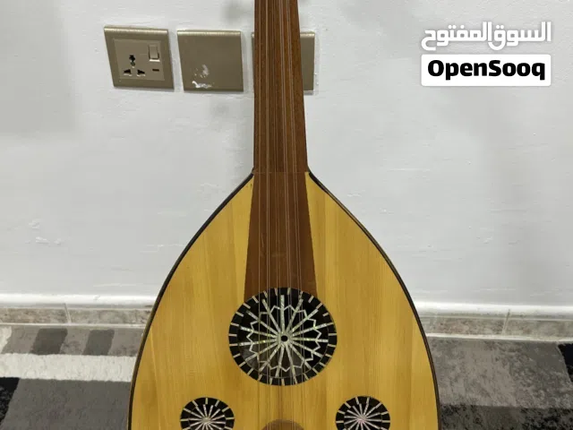 عود شرقي للبيع