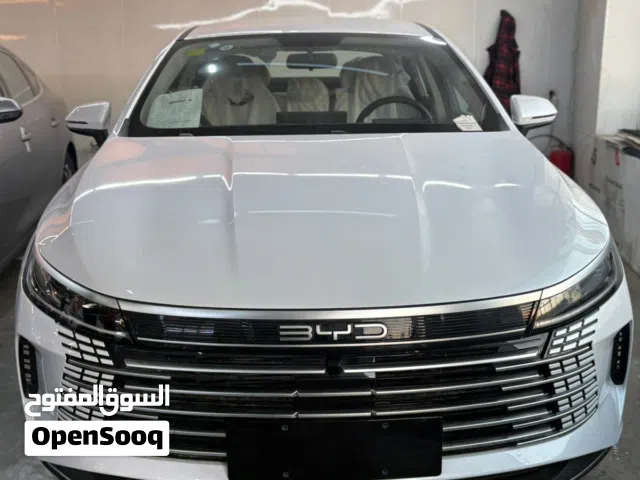 بي واي دي هايبرد صيني 2025 زيرو