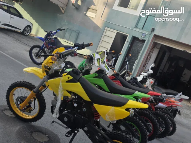 للبيع تريلات جدد موديل 2025