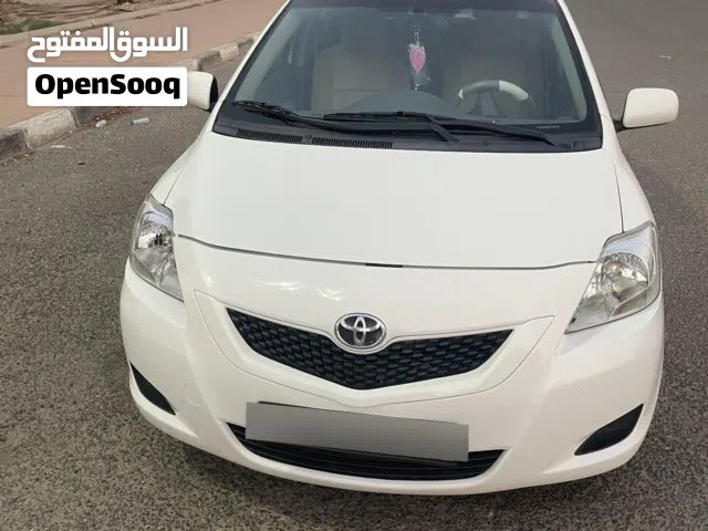 تويتا يارس ممتازه للبيع