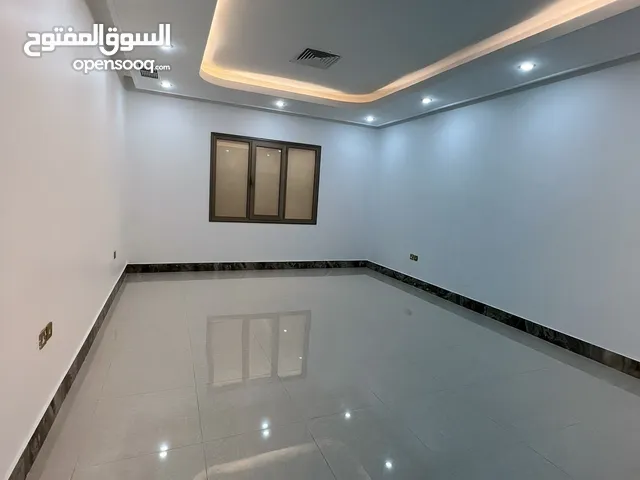 151 m2 3 Bedrooms Apartments for Rent in Al Ahmadi Fahad Al Ahmed