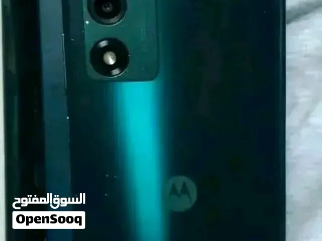 الجديد وارد الوكيل نجد الاتصالات السعوديه كرتونه موتورولا E13 ضمان حقيقي2سنه ك دب